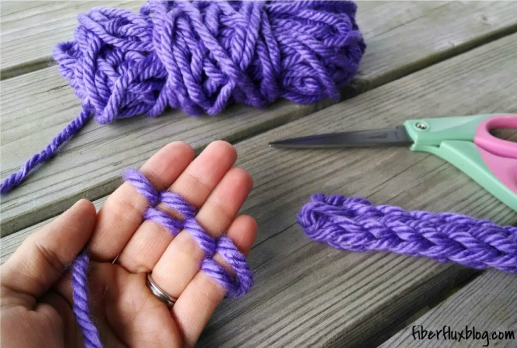 Kid’s Craft Time – Finger Knitting